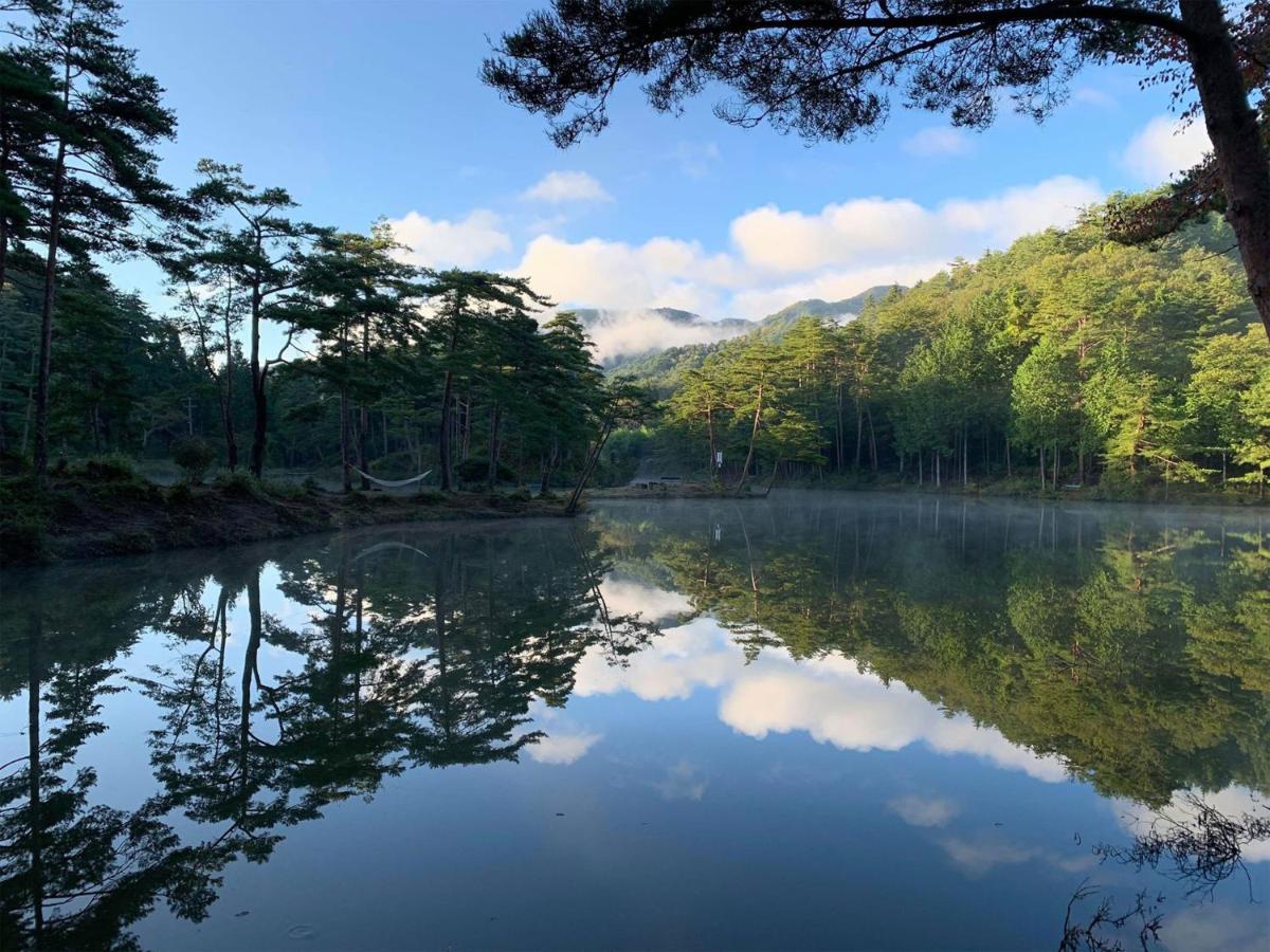 Shimojomura 大湫湖畔白鹭庄旅馆酒店 外观 照片
